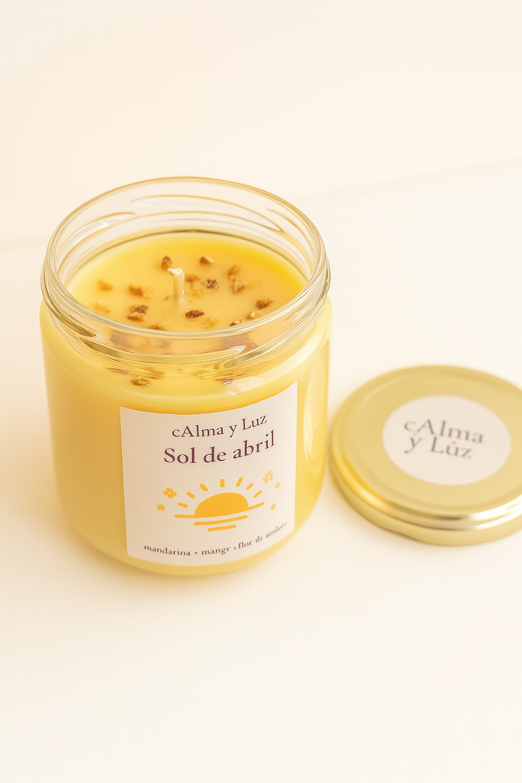 Sol de abril – Vela aromática artesanal (230g)